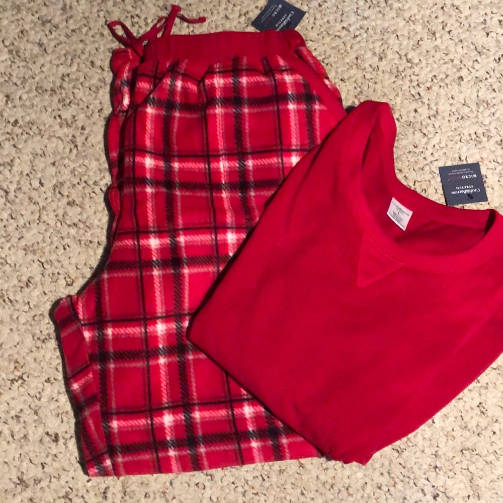 croft and barrow Women’s Red Fleece Pajamas